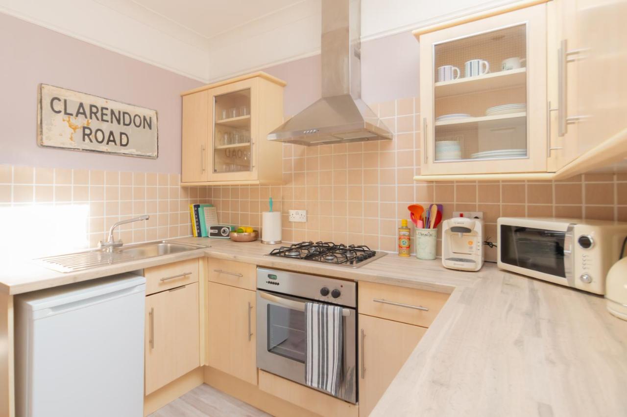 Spacious Split Level Flat In Great Location Portsmouth Kültér fotó
