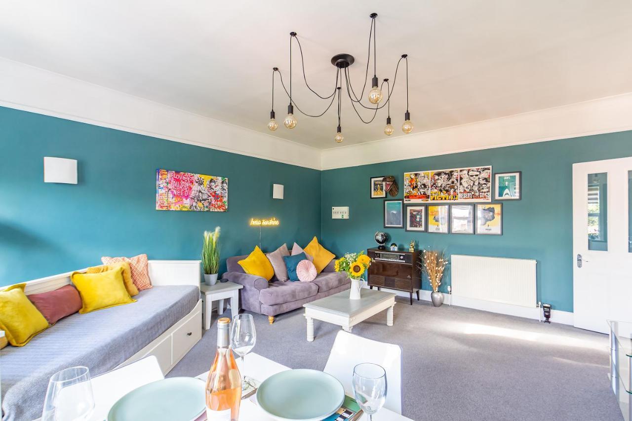 Spacious Split Level Flat In Great Location Portsmouth Kültér fotó