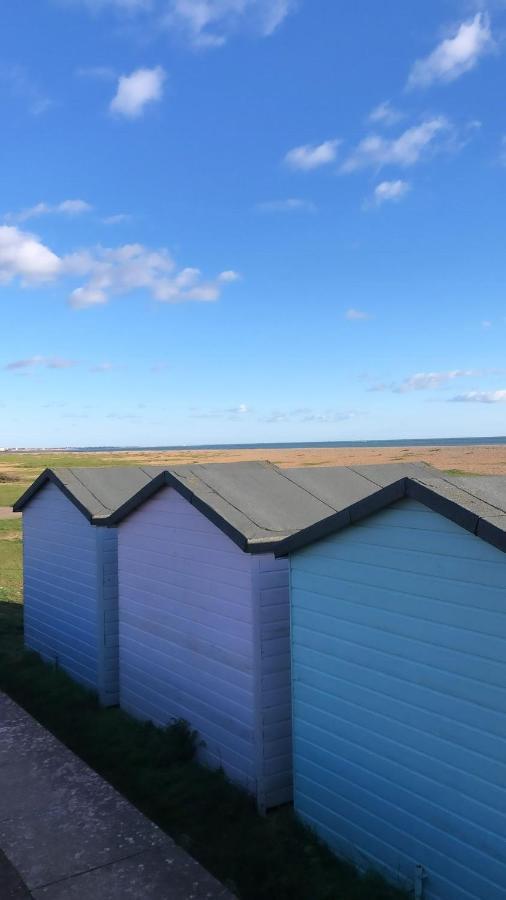 Spacious Split Level Flat In Great Location Portsmouth Kültér fotó